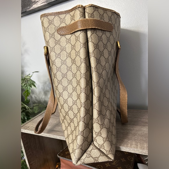 Gucci tote - Picture 2 of 10